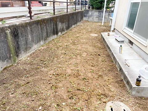 個人宅の庭　除草作業 After